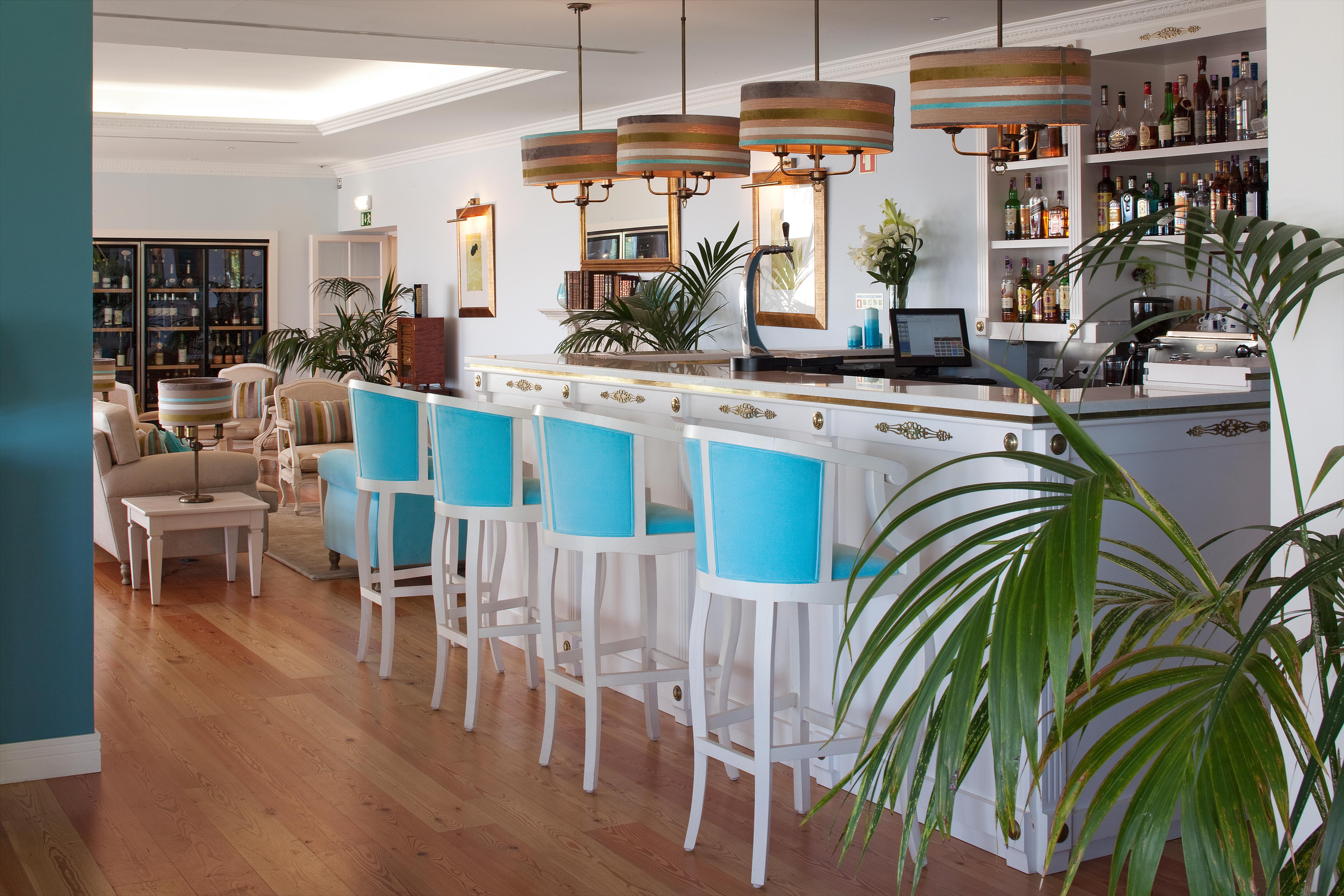Longevity Senses - Cascais Boutique Hotel - Adults Only Eksteriør bilde The bar at the 2010 G8 Summit