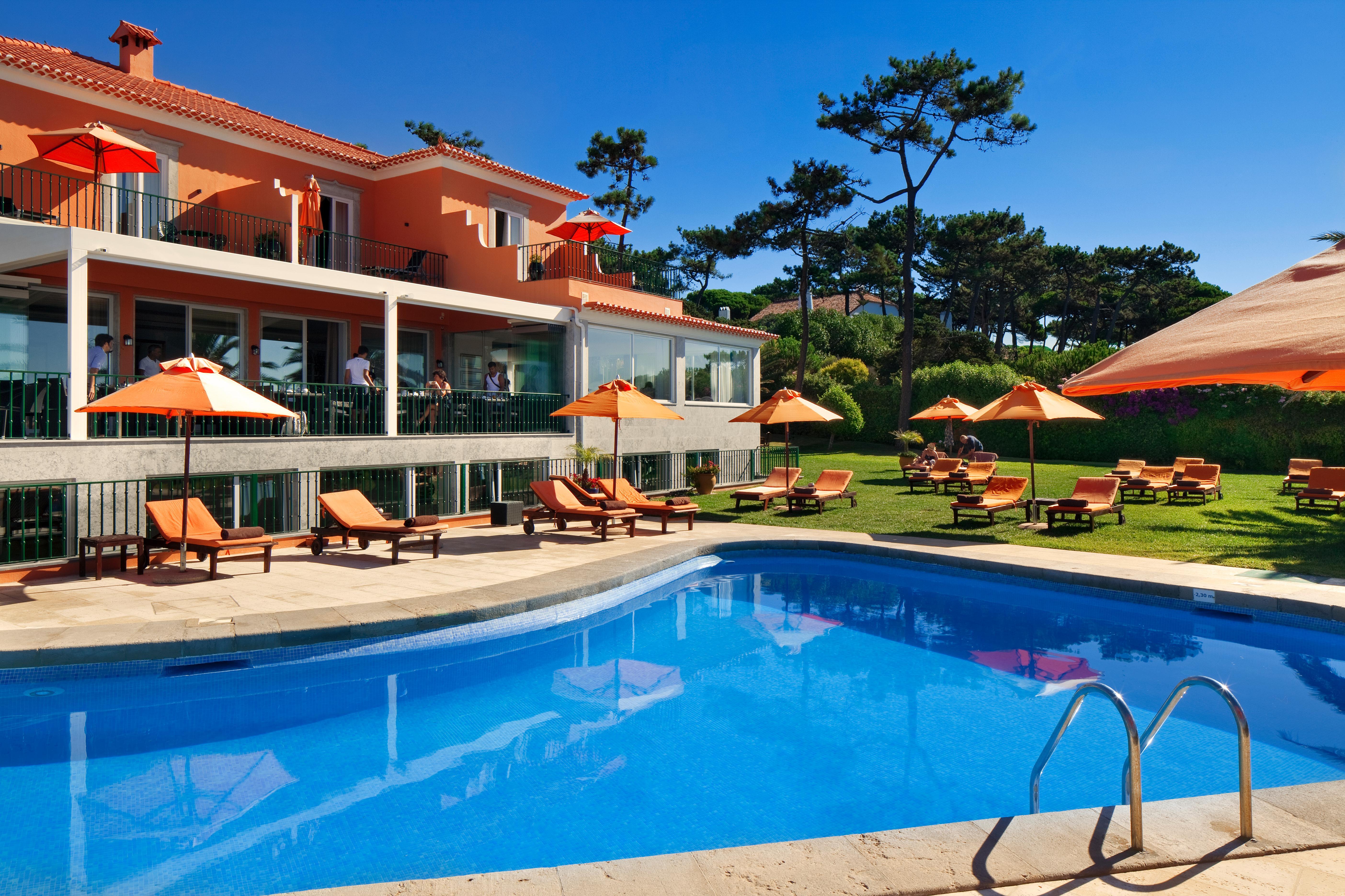 Longevity Senses - Cascais Boutique Hotel - Adults Only Eksteriør bilde The swimming pool at the Hotel do Canal